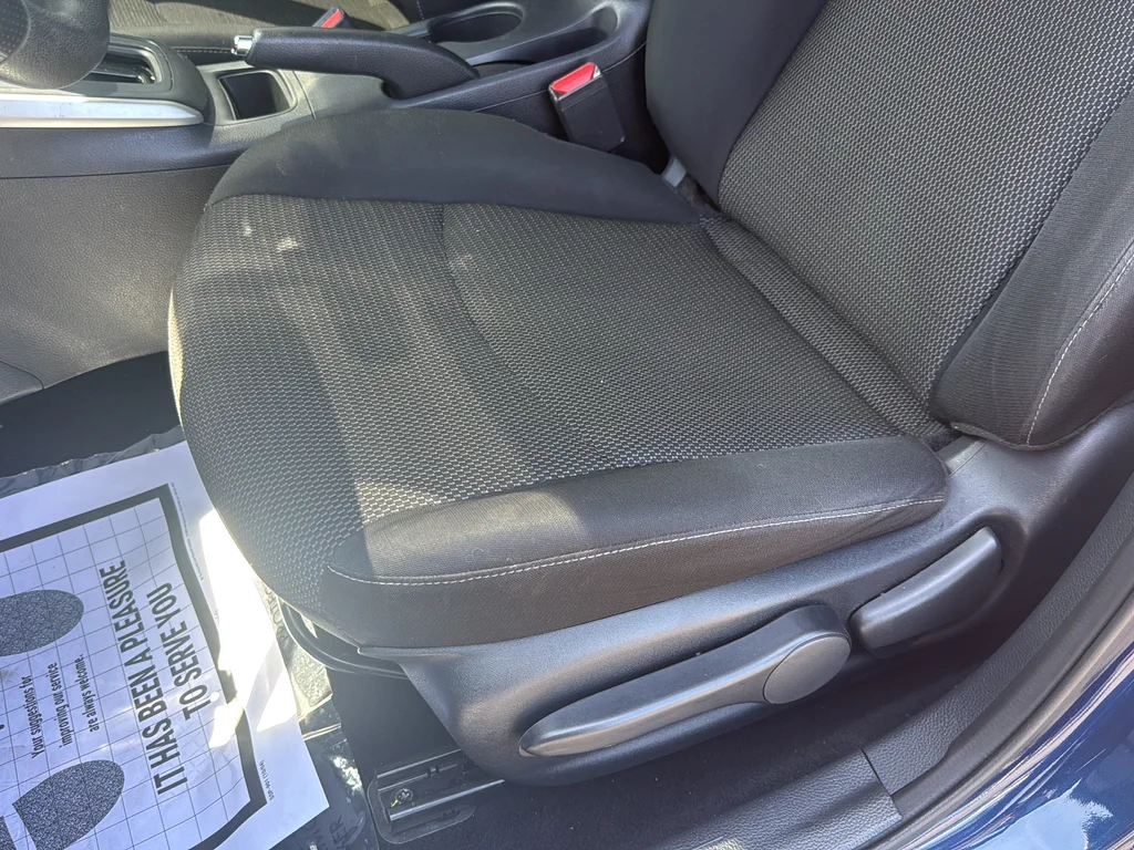 Used 2019 Blue Nissan S image 30