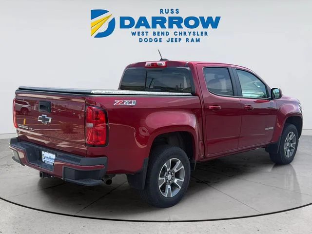 Used 2017 Red Chevrolet Z71 image 5