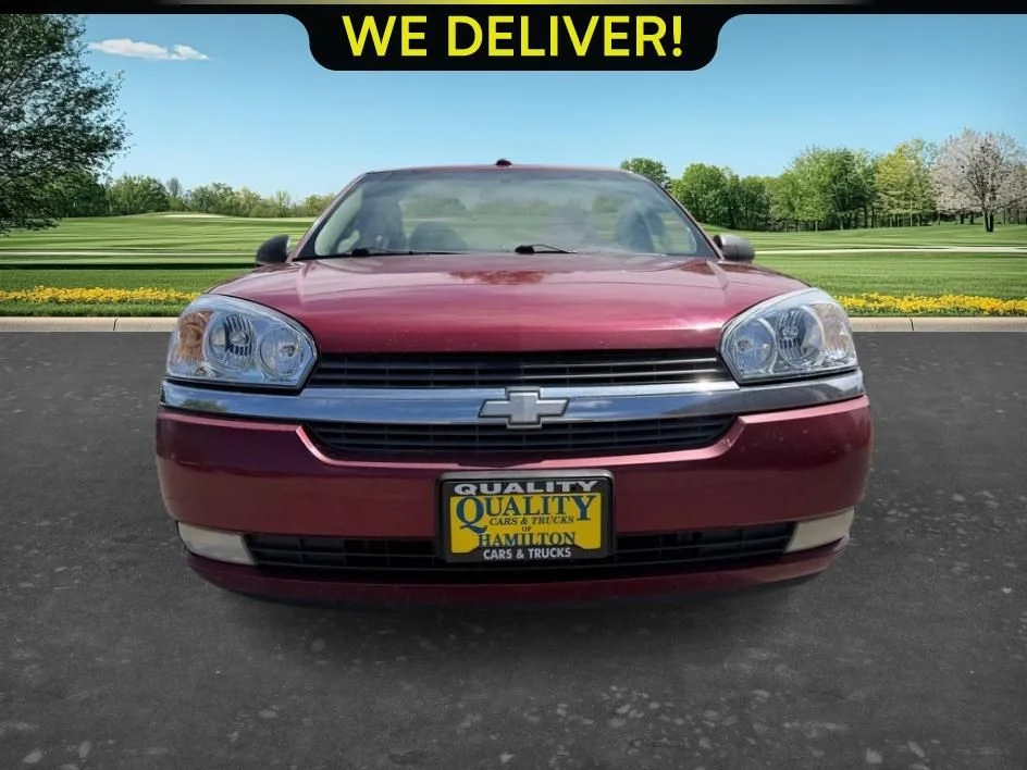 Used 2005 Red Chevrolet LT image 8