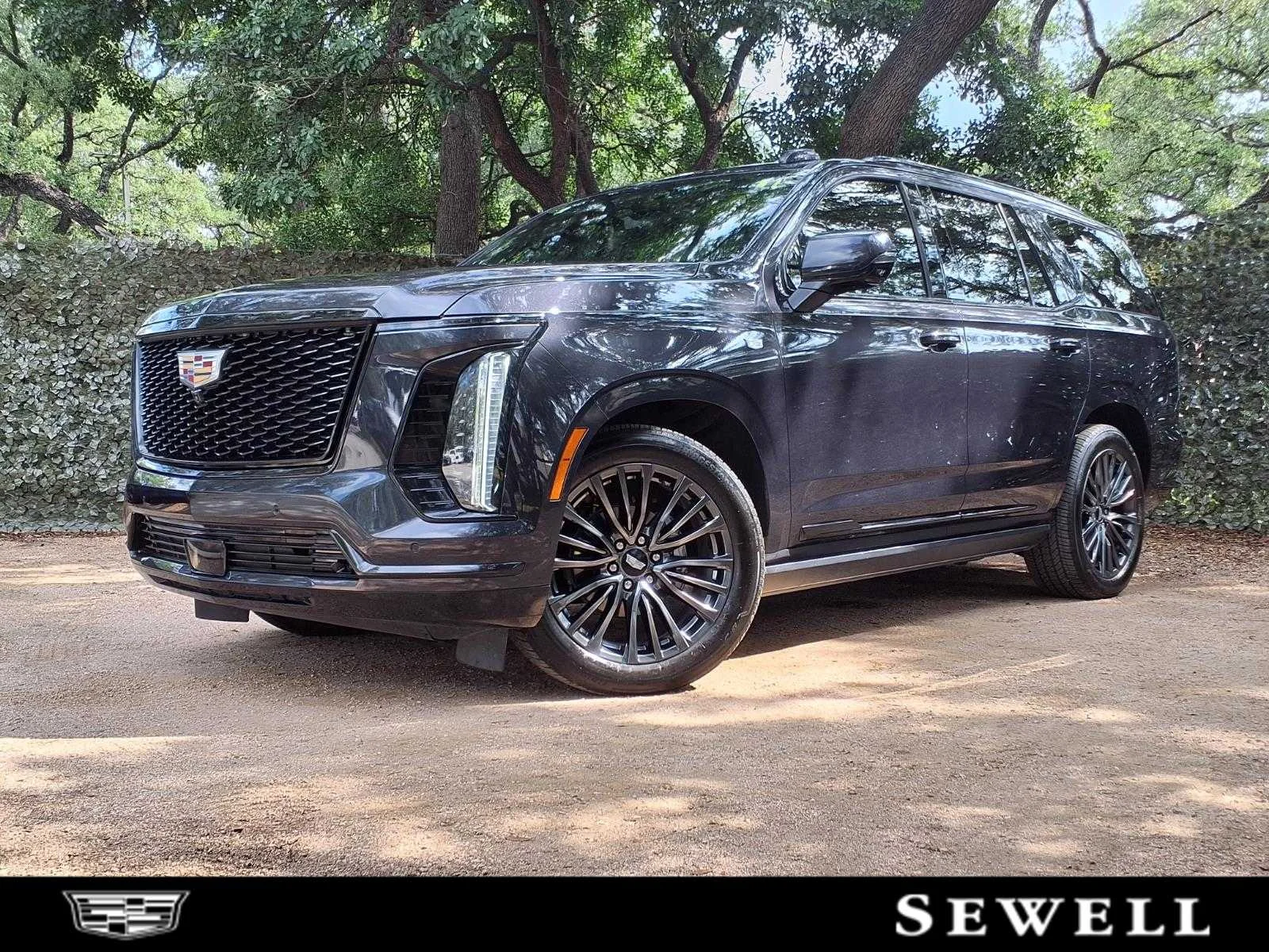2025 Cadillac Escalade 4WD Sport Platinum's photo
