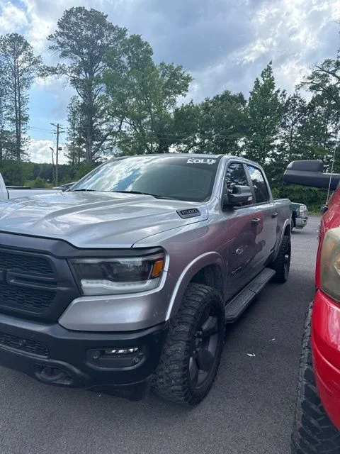 2021 RAM 1500 Big Horn/Lone Star 4x4 Crew Cab 5'7's photo