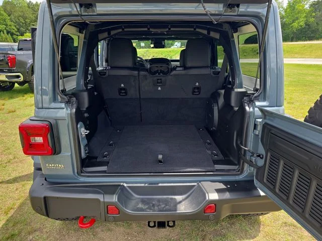 Used 2026 Gray Jeep Rubicon X image 13
