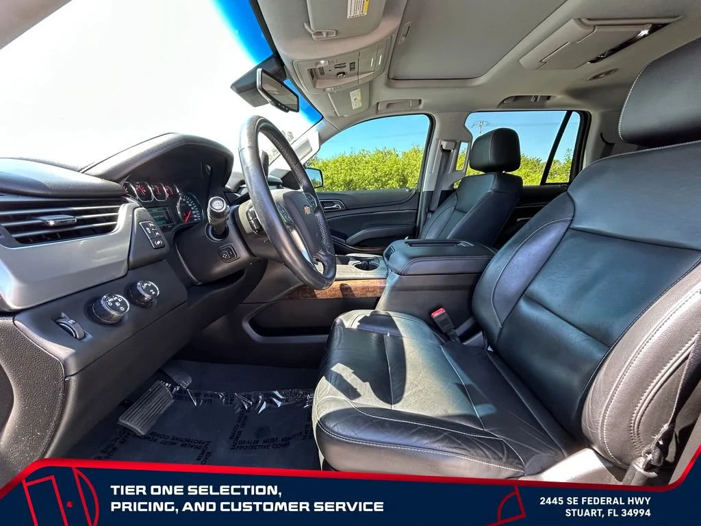 Used 2020 SILVER ICE METALLIC Chevrolet LT image 9