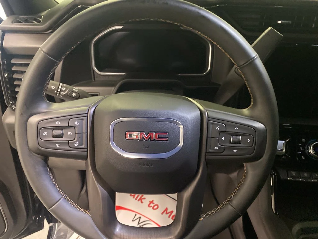 Used 2026 Titanium Rush Metallic GMC AT4 image 18