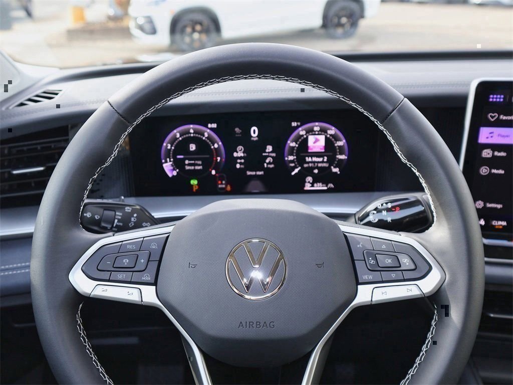 New 2026 Black Volkswagen 2.0T SE image 20
