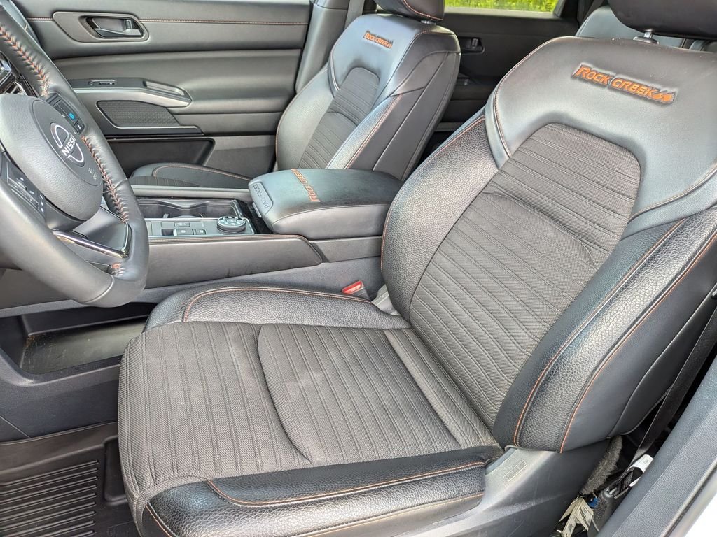Used 2024 White Nissan Rock Creek image 30