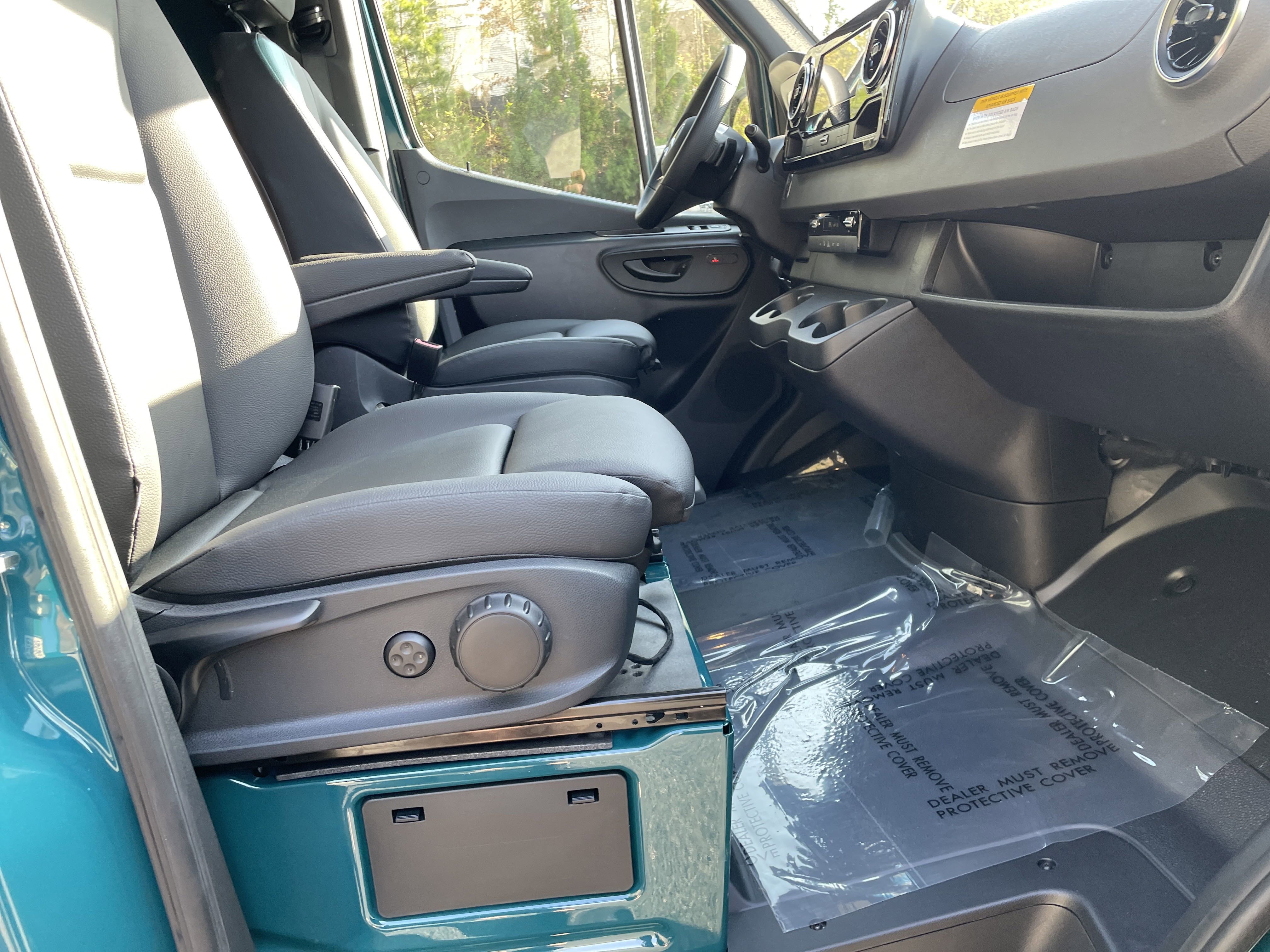 2025 Mercedes-Benz Sprinter Cargo Van Base - Photo 40