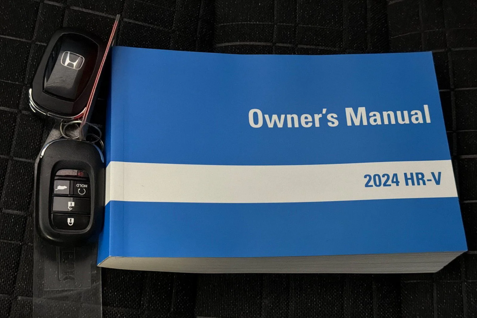 Used 2024  Honda Sport image 13
