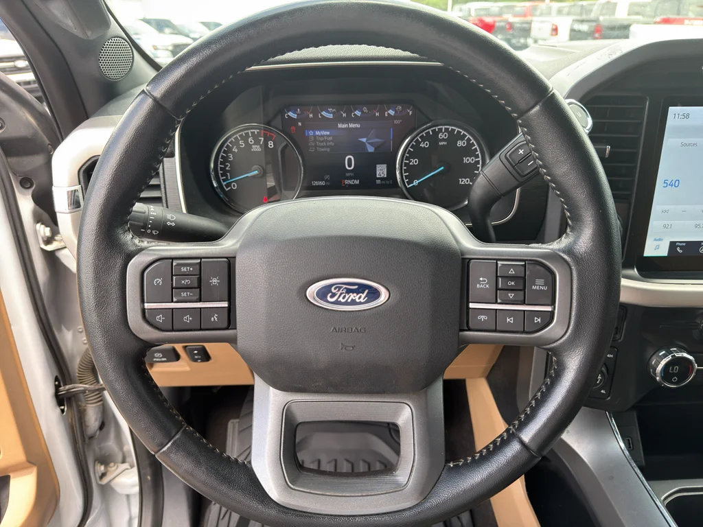 Used 2021 Space White Metallic Ford XLT image 14