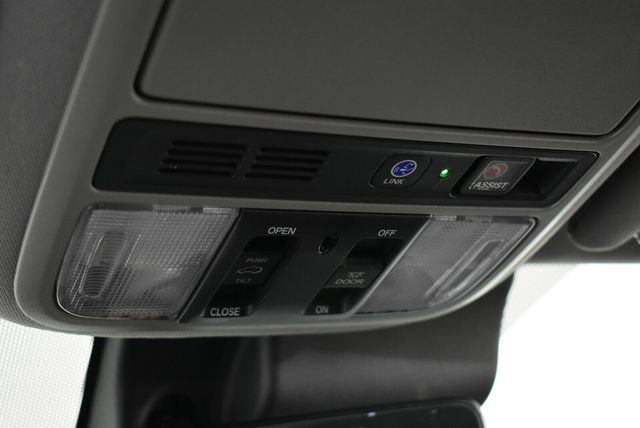 Used 2019 Blue Honda Touring image 47