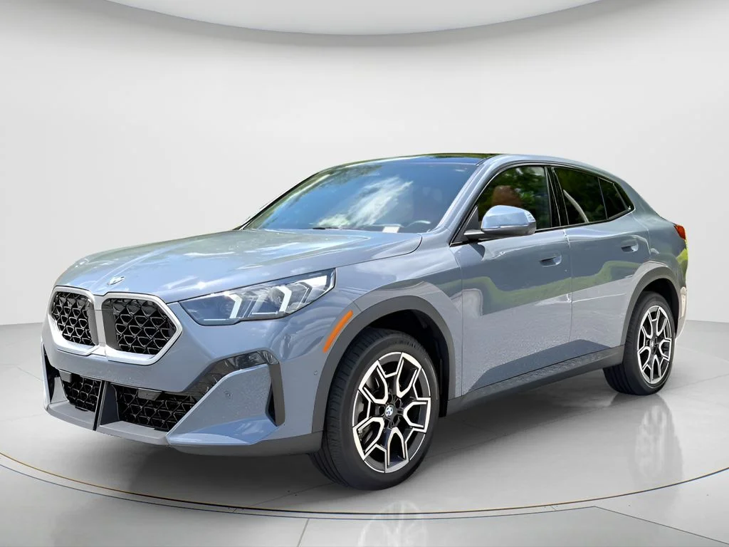 2025 BMW X2 xDrive28i's photo