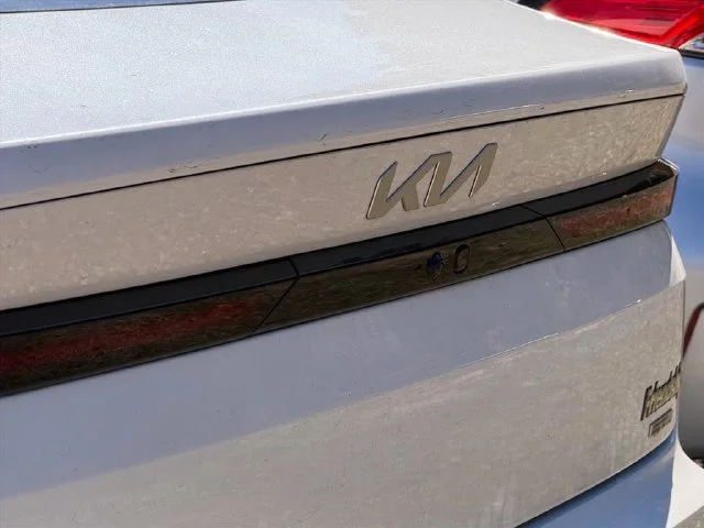 Used 2025 White Kia GT-Line Turbo image 13