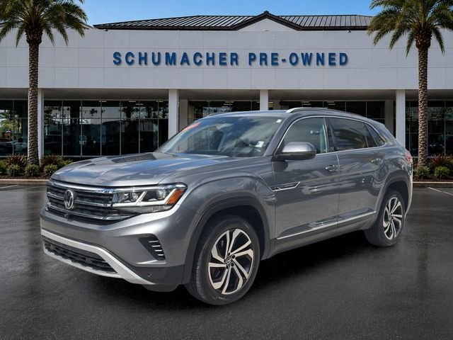Used 2020 Platinum Gray Metallic Volkswagen 3.6L V6 SEL Premium image 3