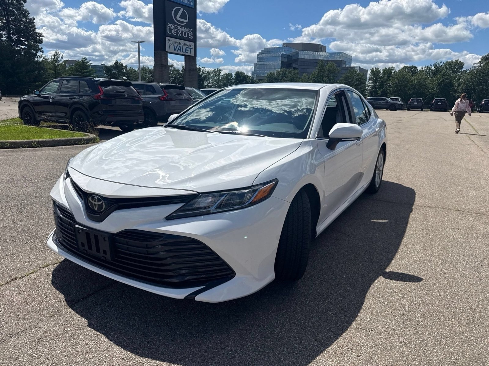 Used 2020 Super White Toyota LE image 15