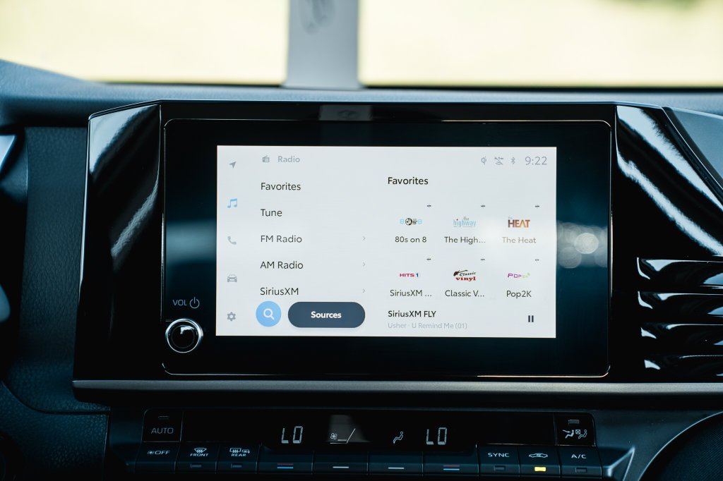 Certified Used 2025 Ice Toyota LE image 19