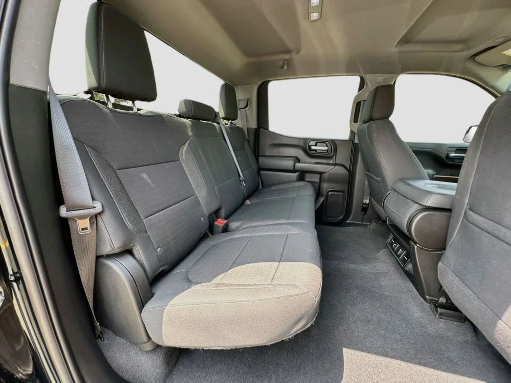 Used 2020 Black Chevrolet LT image 33