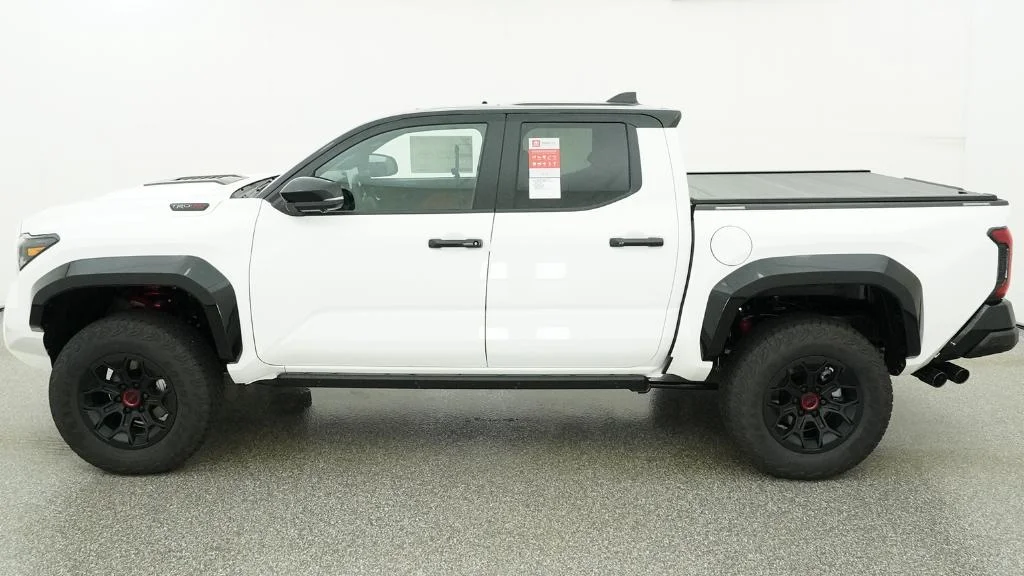 2026 Toyota Tacoma TRD Pro - Photo 20