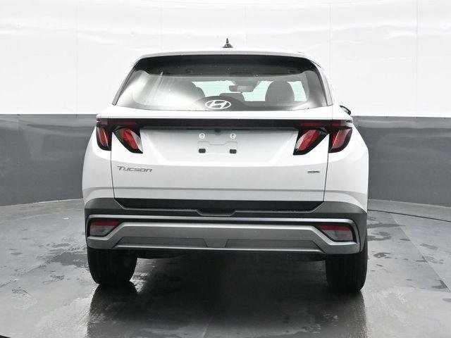 New 2026 White Hyundai SE AWD image 2