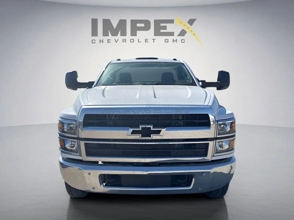 Used 2024 Summit White Chevrolet Work Truck image 6