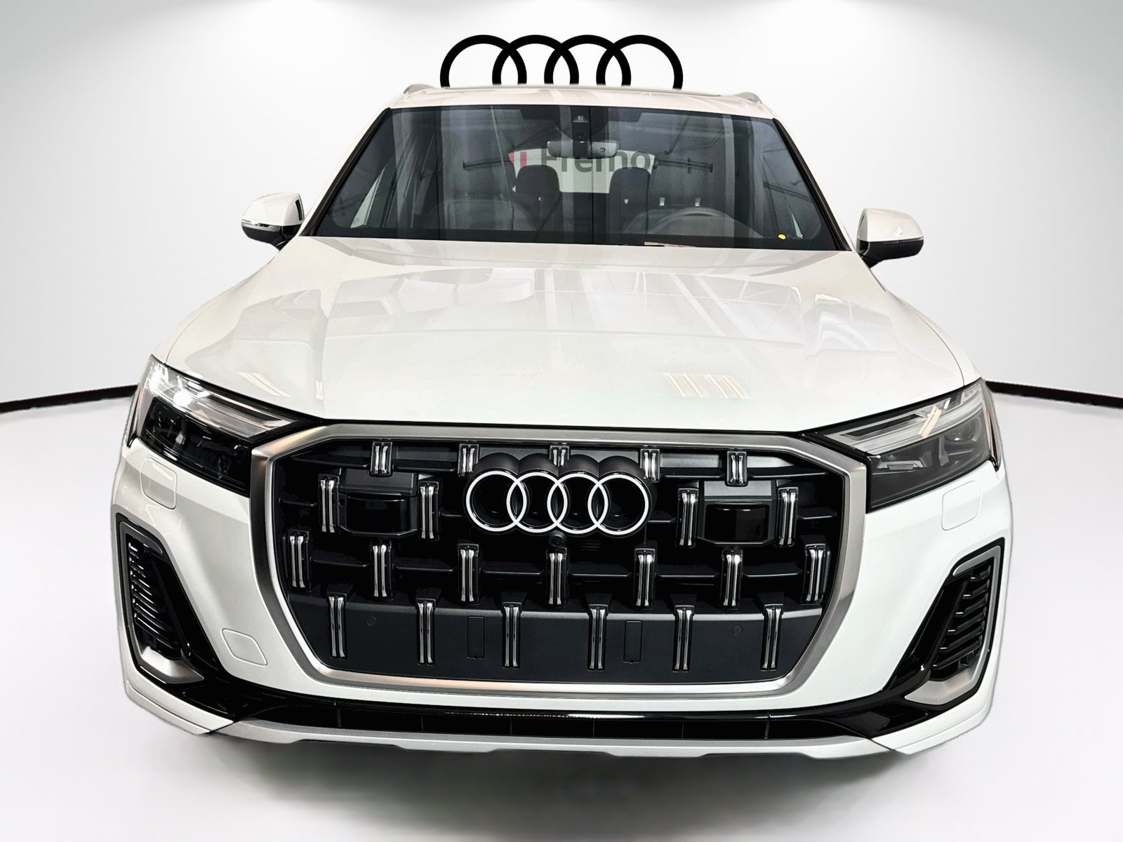Used 2025 Carrara White Audi Premium image 2