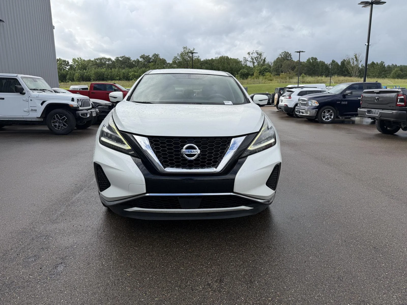 Used 2019 Pearl White Tricoat Nissan S image 2