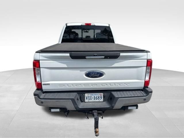 Used 2019 White Ford XLT image 5