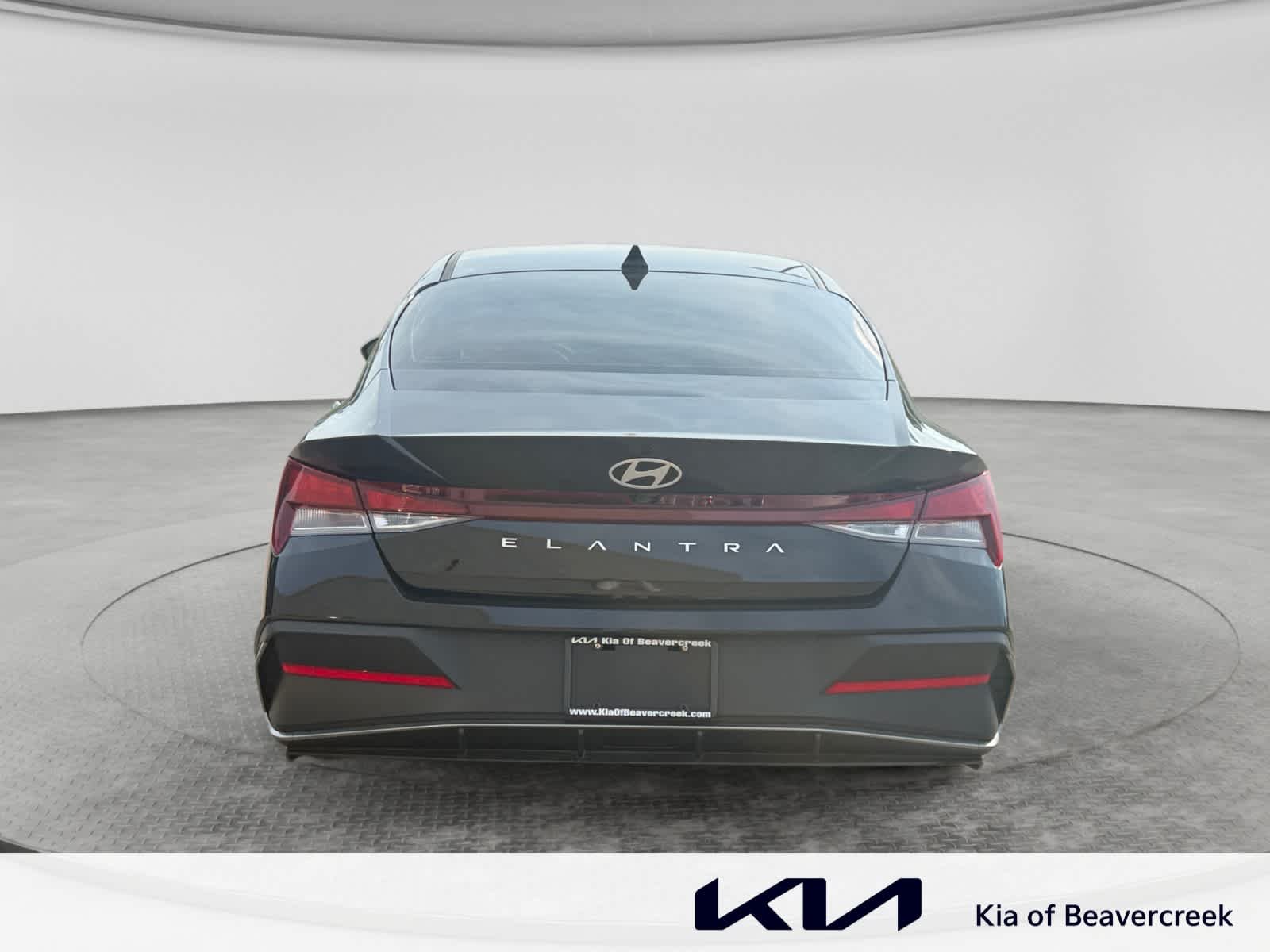2024 Hyundai Elantra SEL - Photo 6
