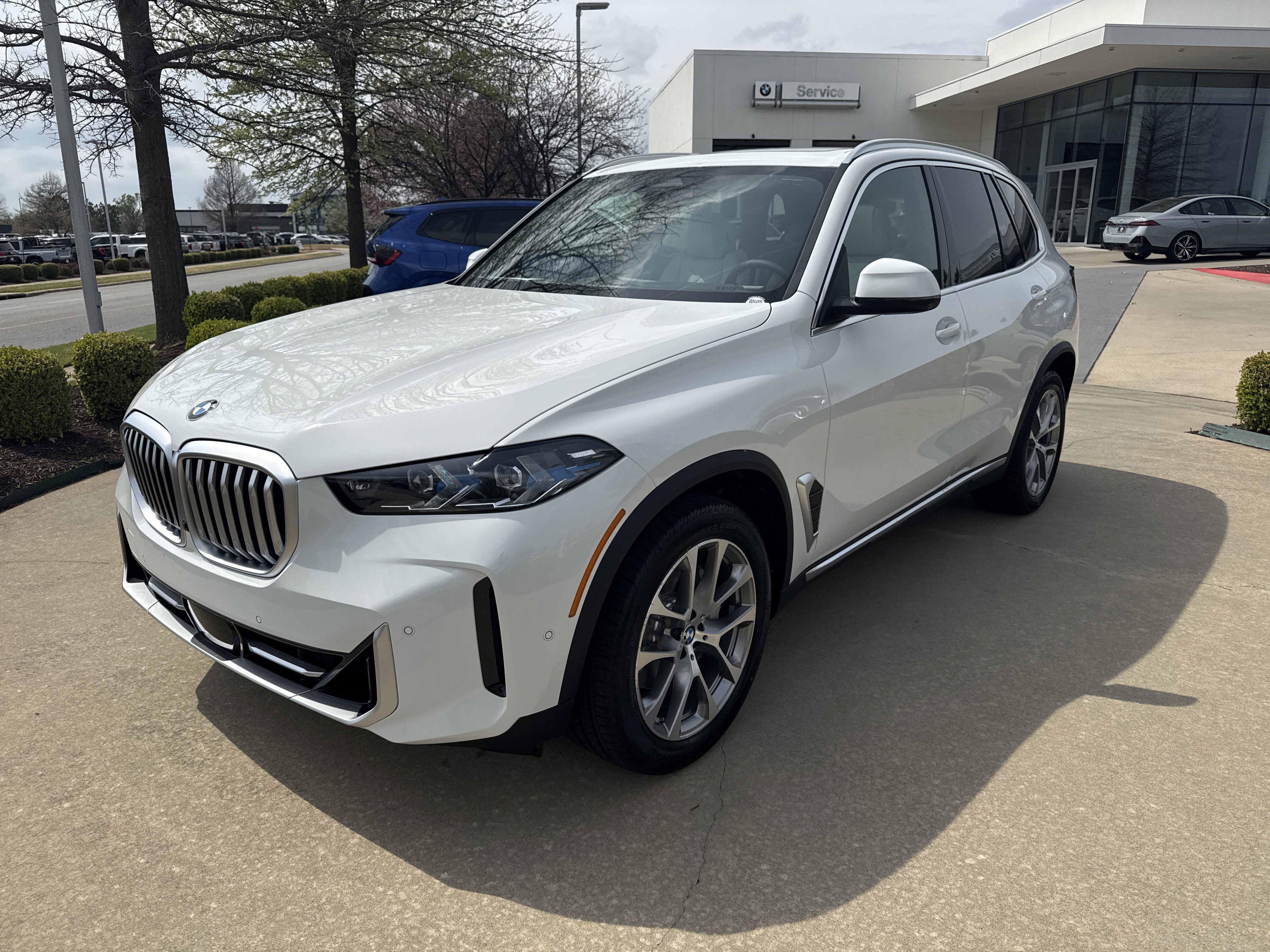 2026 BMW X5 xDrive40i's photo