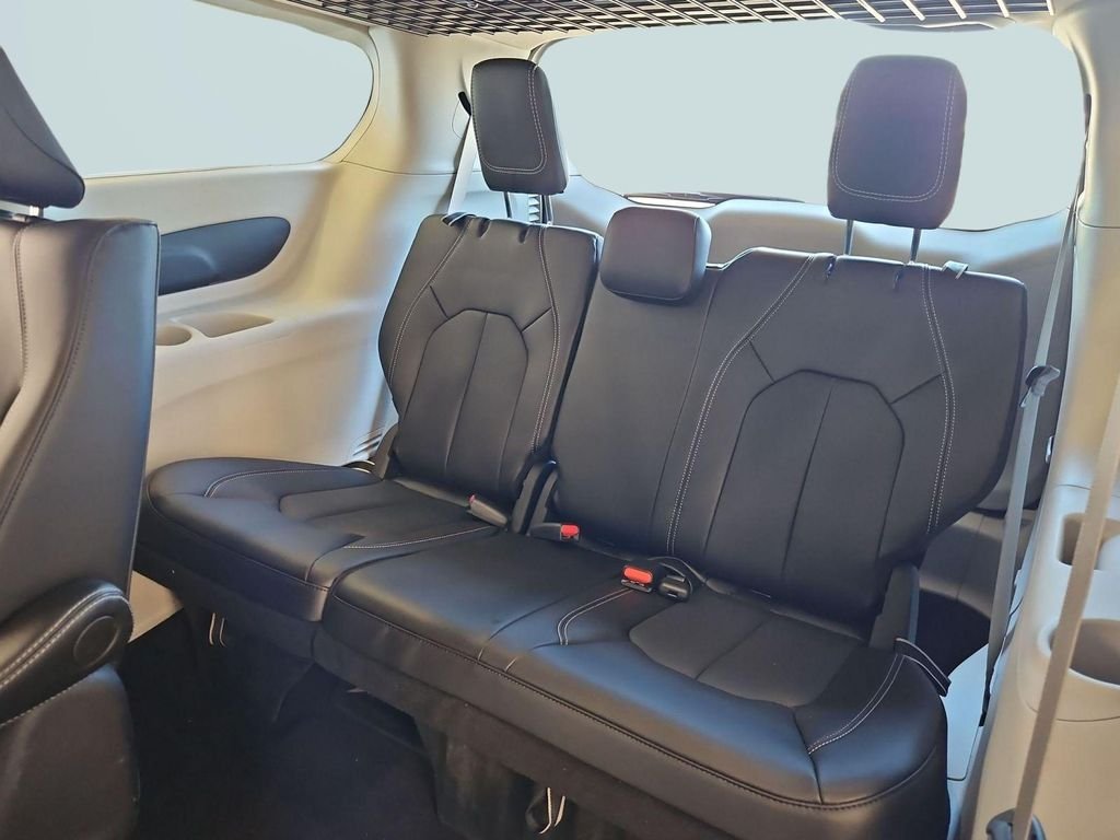 Photo 33