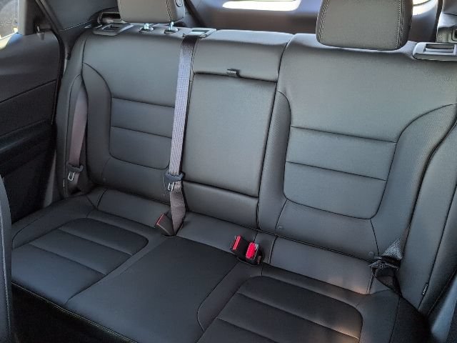 New 2026 Mosaic Black Metallic Chevrolet ACTIV image 8