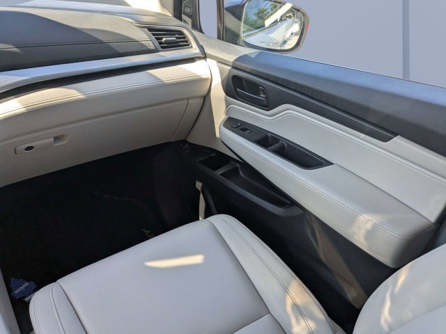 Used 2026 White Honda EX-L image 15
