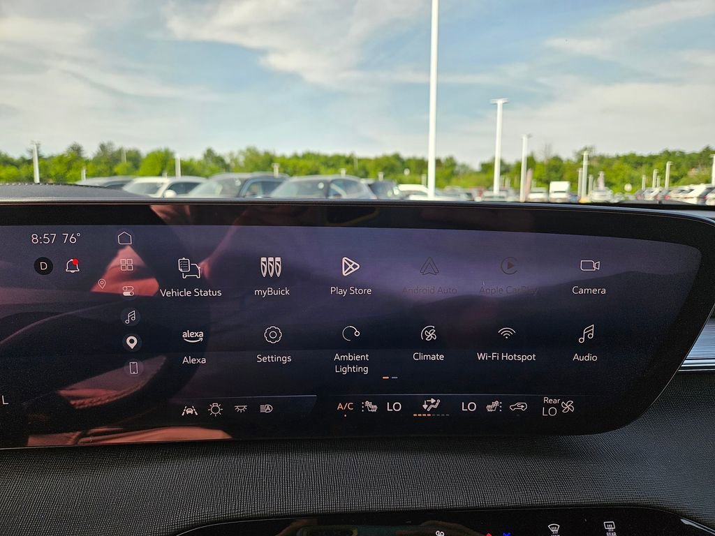2025 Buick Enclave Preferred - Photo 24