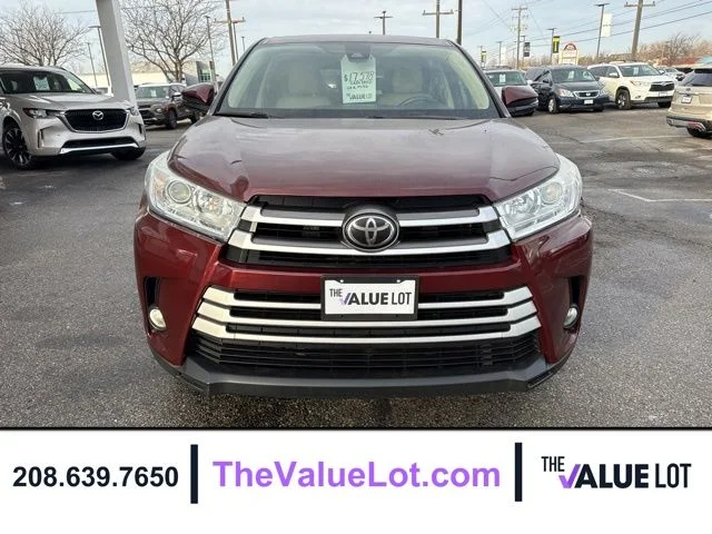 Used 2017 Red Toyota LE Plus image 9