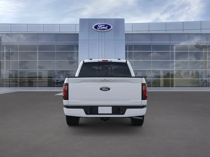 New 2026 Oxford White Ford XLT image 6