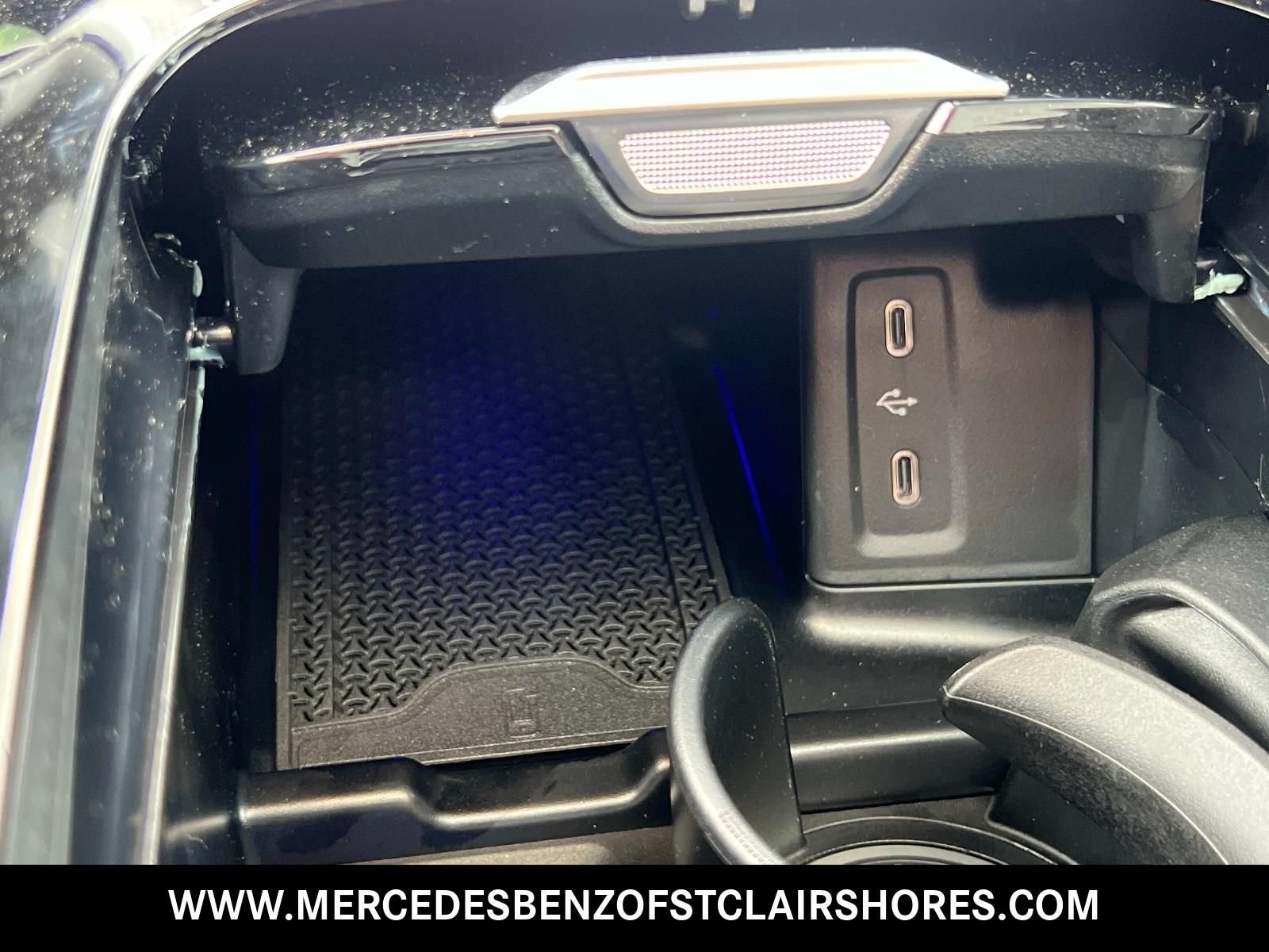 New 2026 Cirrus Silver Metallic Mercedes-Benz GLC 300 image 25
