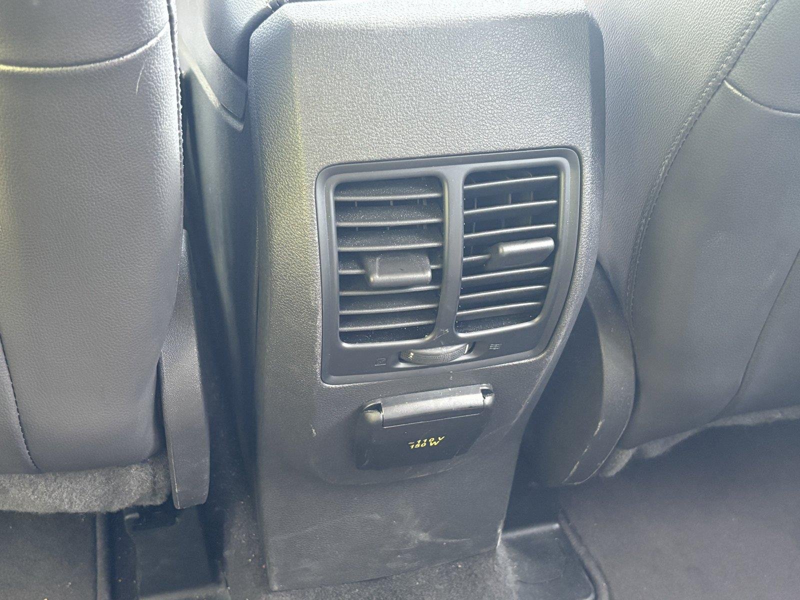 Used 2019 Magnetic Ford Titanium image 24