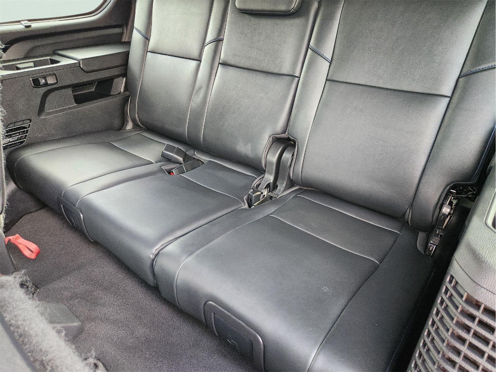 2024 Toyota Sequoia photo 31 of 33