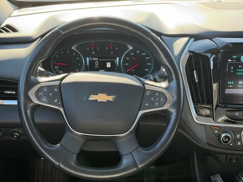 Used 2019 SUMMIT WHITE Chevrolet Premier image 13