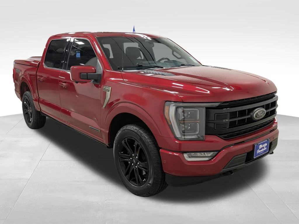 Certified Used 2022 Rapid Red Metallic Tinted Clearcoat Ford Platinum image 25