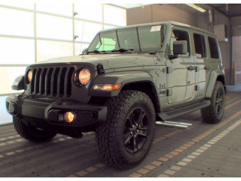 Used 2021 Gray Jeep Unlimited Altitude image 10