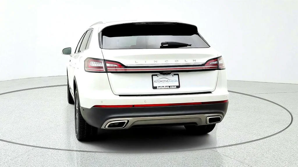 Used 2023 Pristine White Metallic Tri-Coat Lincoln Reserve AWD w/ 2.7L Twin-Turbo V6 & Co-Pilot360 Plus image 6