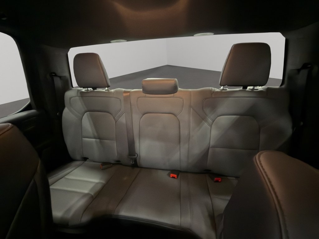 New 2026 Bright White Clearcoat RAM Tradesman image 37
