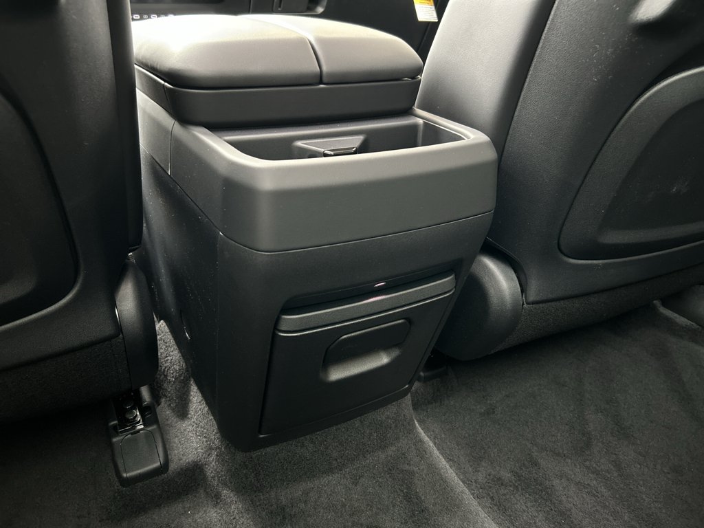 New 2027 Glacial White Pearl Kia X-Pro SX Prestige image 18