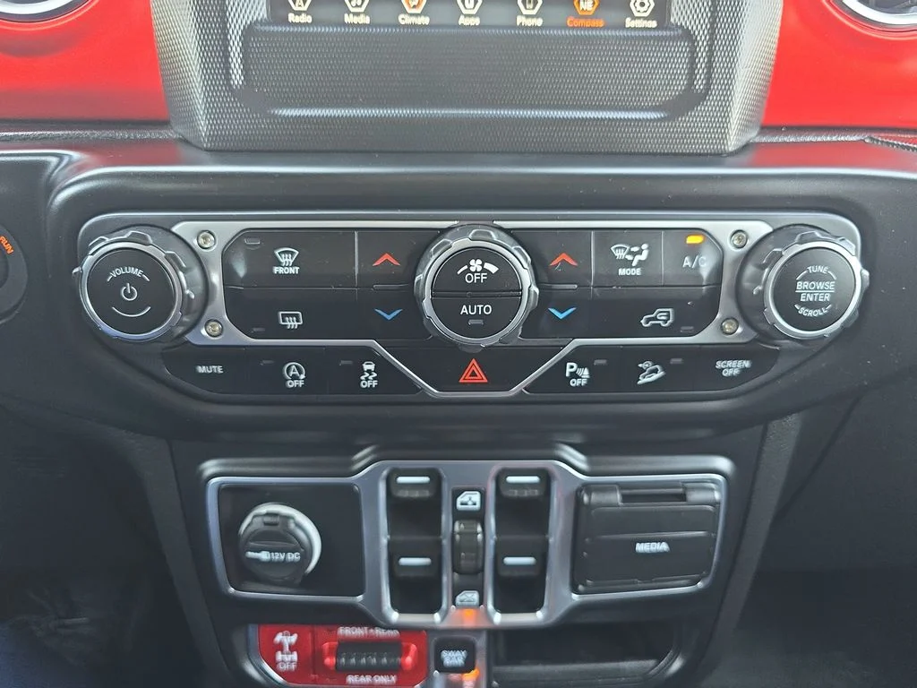 Used 2020 Blue Jeep Unlimited Rubicon image 25