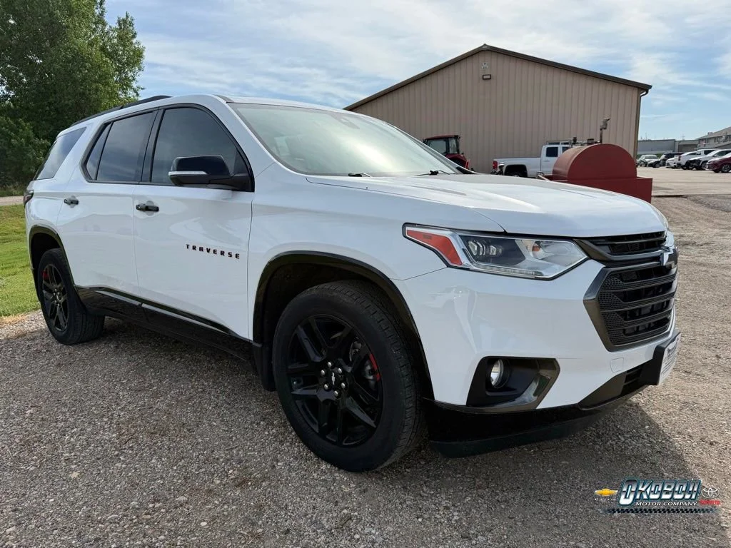 2021 Chevrolet Traverse Premier - Photo 1