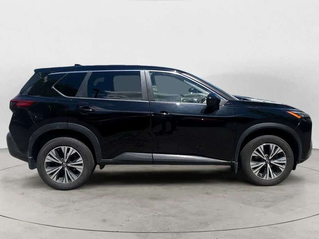 Used 2023 Super Black Nissan SV image 7
