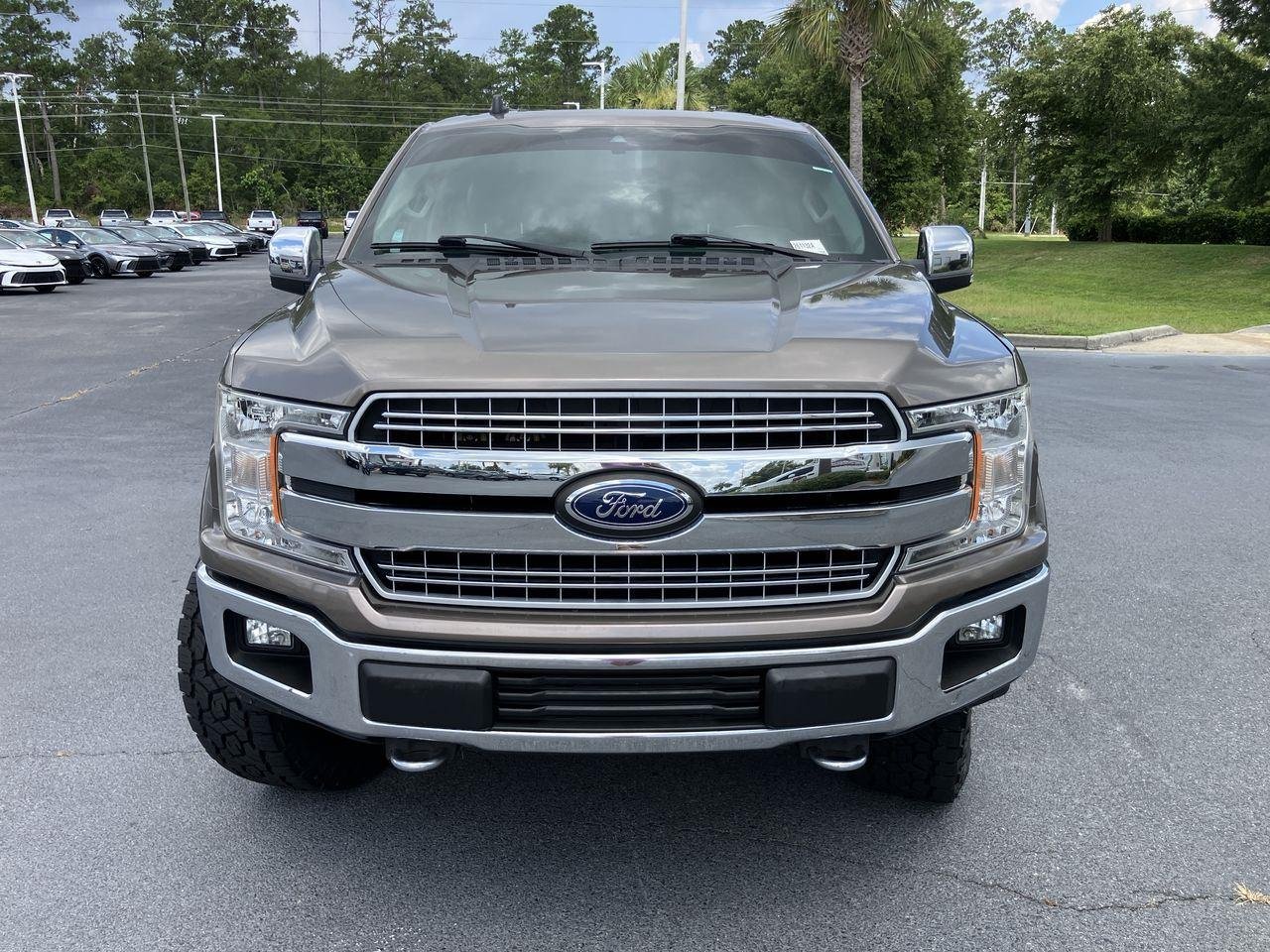 Used 2019 Gray (Stone Gray) Ford Lariat SuperCrew 4WD image 8