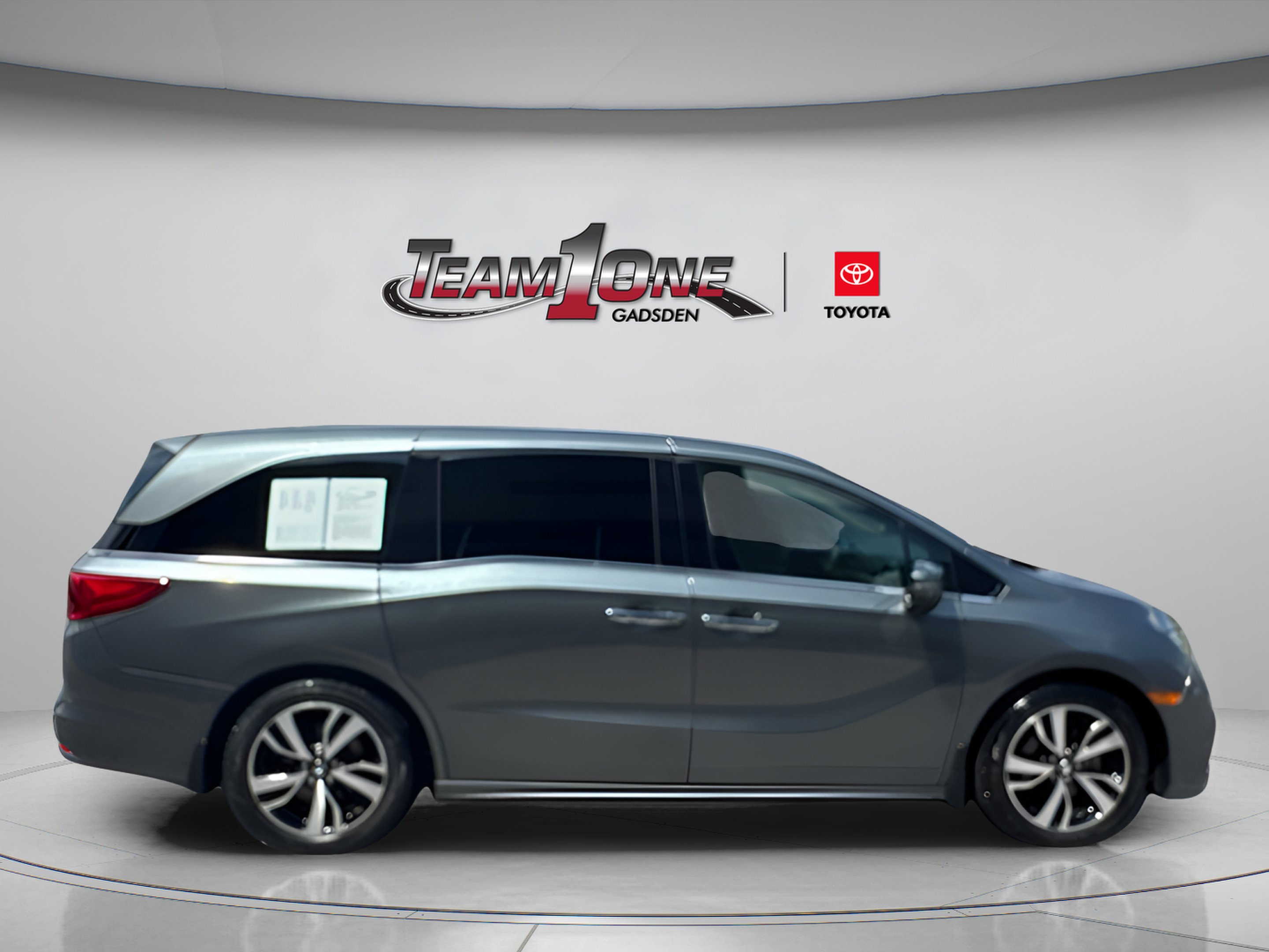 Used 2019 Pewter Metallic Honda Elite image 9