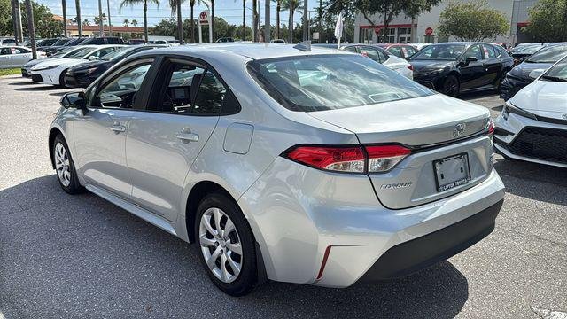 Certified Used 2025 Classic Silver Toyota LE image 30
