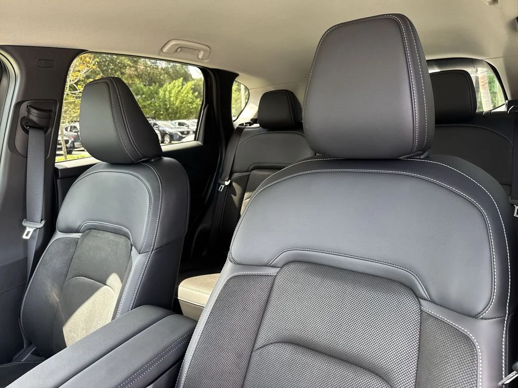 New 2026 Machine Gray Metallic Mazda 2.5 S Select AWD image 42
